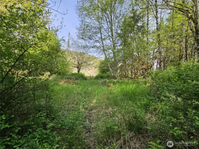 Get away to a nature lovers paradise!