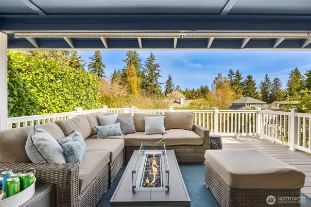 New sundeck with composite deck boards and awning system