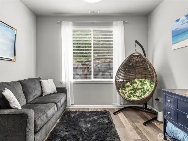 den/office