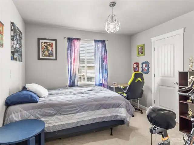 upstairs 2nd bedroom