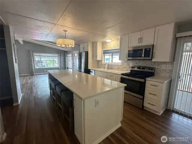Nice quartz countertops