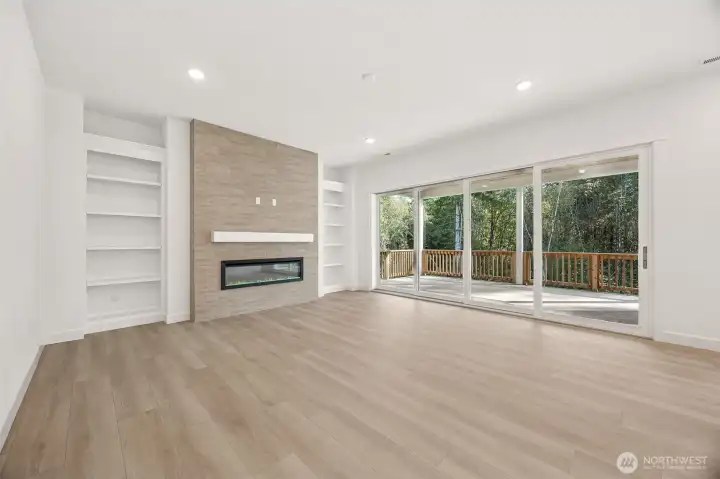 Great Room w/ built-in shelving
