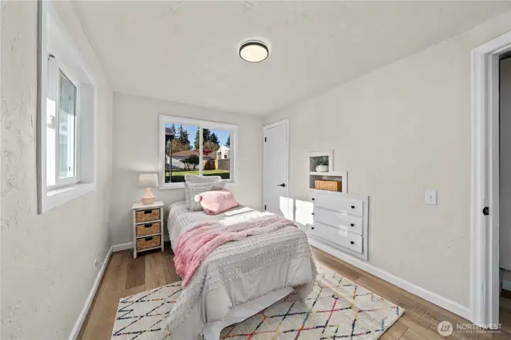 Built-in dresser & shelving nook