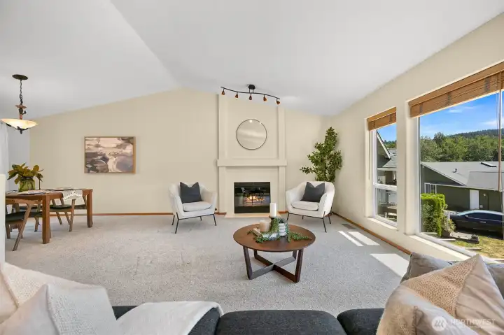 Squalicum mountain in the distance out the window. Cozy gas fireplace for those cooler winter nights. This living room is very spacious. Squalicum mountain in the distance out the window. Cozy gas fireplace for those cooler winter nights. This living room is very spacious.