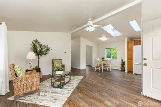 2 bd manuf home transfers as personal property ONLY.