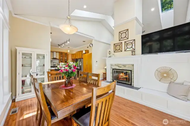 Main Home - Dining area