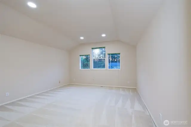 Large bonus room OR fifth bedroom on the second floor.