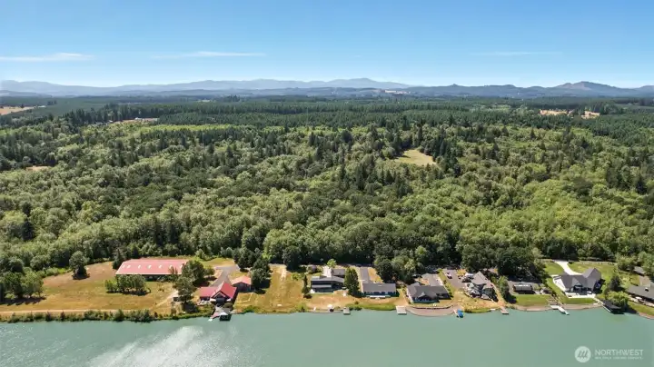 adjacent HOA land w/trails