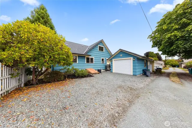 Single car garage off alley plus RV parking.
