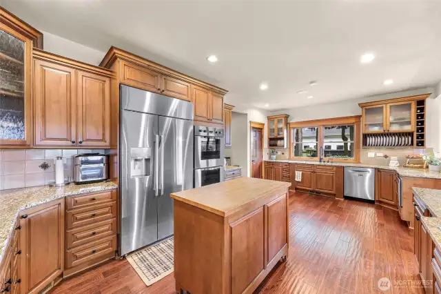 An Island in the kitchen for food prep