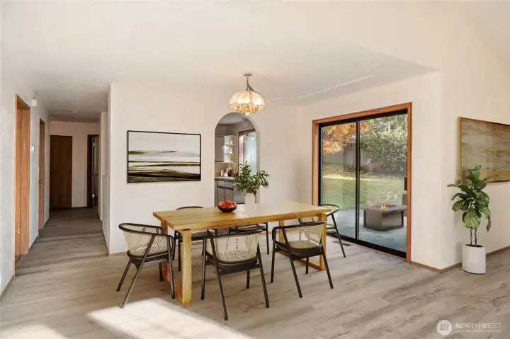 Dining Room *Digitally Staged