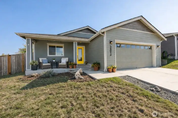 Virtually Staged with Yellow accent door