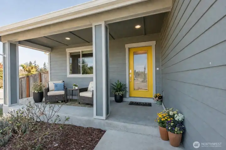 Virtually Staged with Yellow accent door