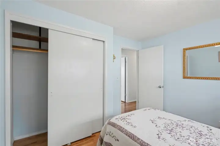 Well proportion third bedroom complemented by a generous closet, providing excellence storage and funtionality.