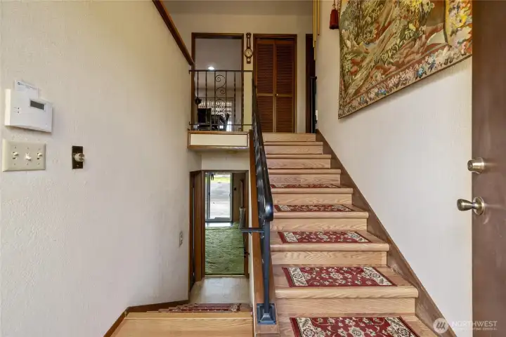 Entry with good size landing for welcoming and saying goodbye to guests.