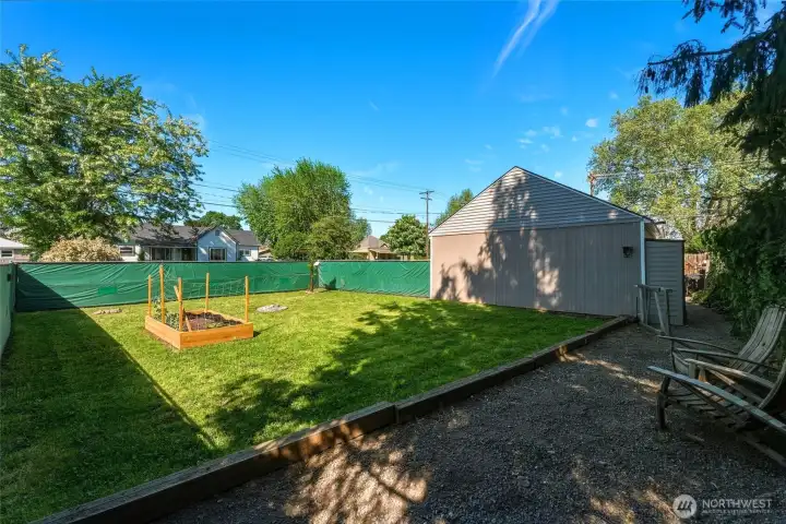 Garden Space and Room to Play