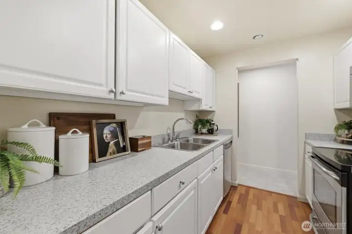 Hardwood flooring lends an upscale feel.