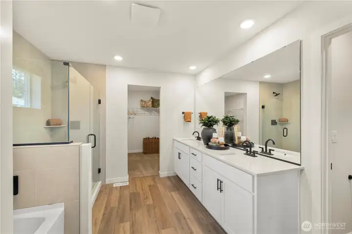 Photos of model home. Same floor plan. Actual colors and finishes may vary. See site agent for details.