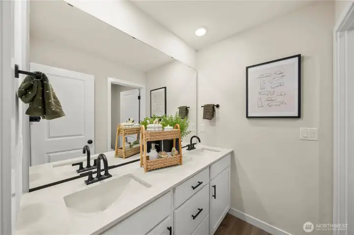 Photos of model home. Same floor plan. Actual colors and finishes may vary. See site agent for details.