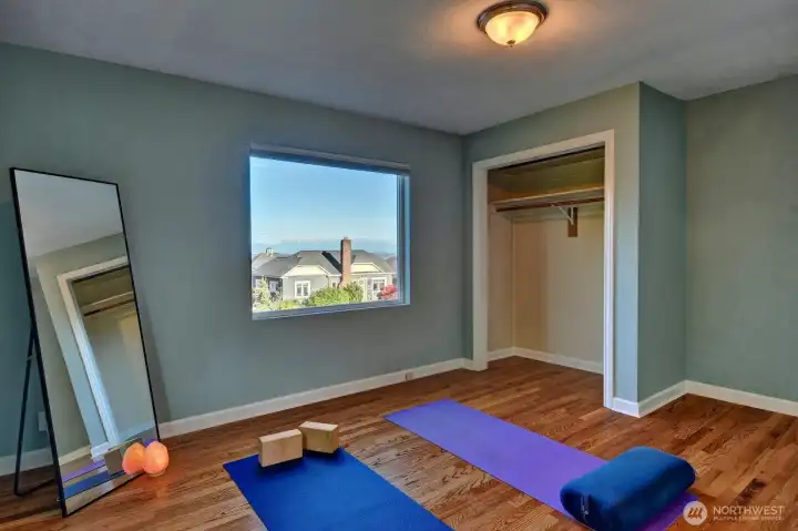 Every room in this home boasts stunning views. Every room in this home boasts stunning views.