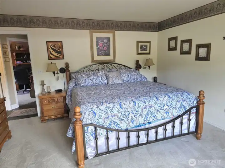 Primary suite.
