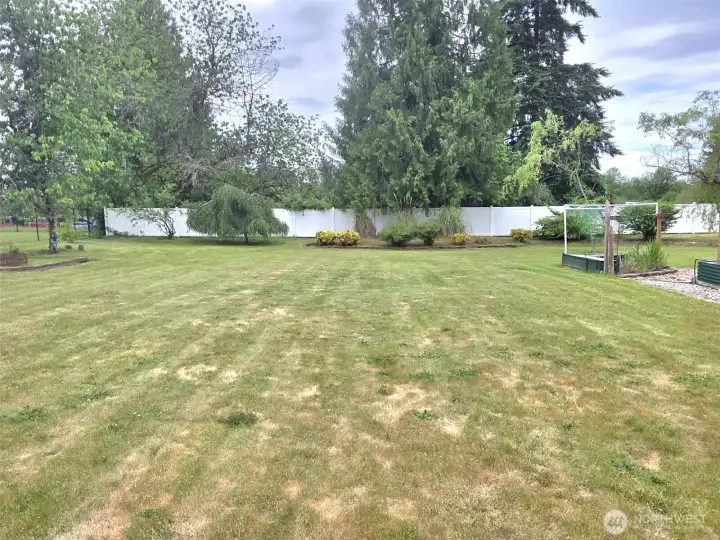 front lawn acreage