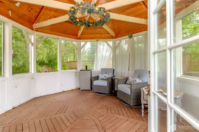 Gazebo (with power)