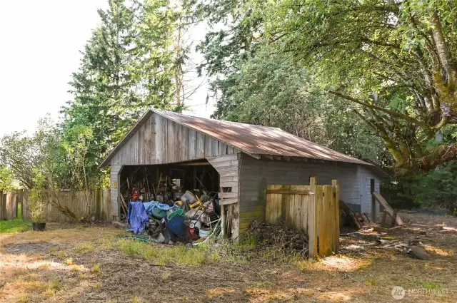 4-car tandem garage~