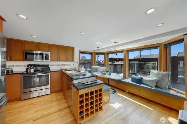 This is one of the best kitchens we've seen!  The views are awesome and can be enjoyed while your guests are hanging out