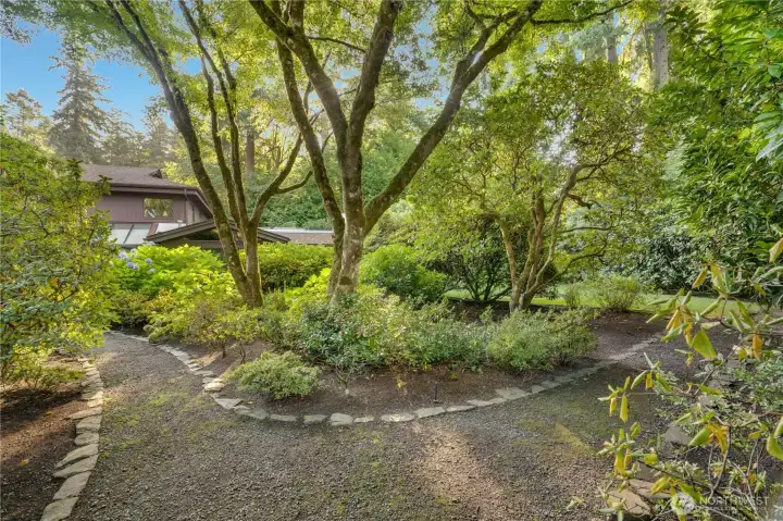 Graveled pathways thru the gardens