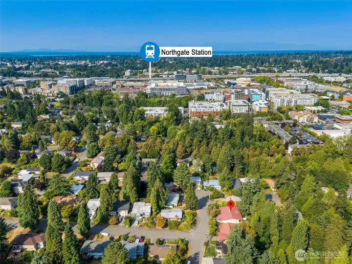 Easy access to light rail station, I-5, shopping, dining and entertainment.