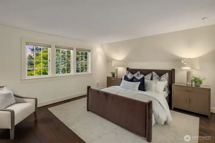 Ensuite with two private staircase Ensuite with two private staircase