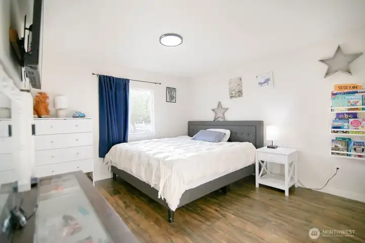 2nd Bedroom