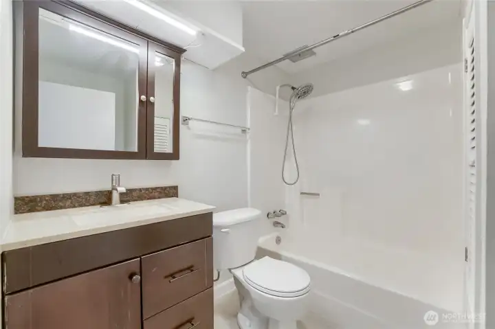 Bathroom Third Unit Bathroom Third Unit