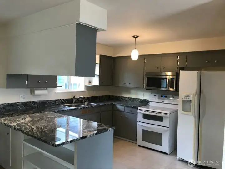 Second Unit Kitchen Second Unit Kitchen
