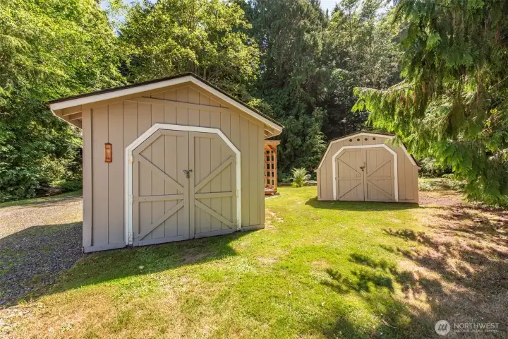 2 Sheds