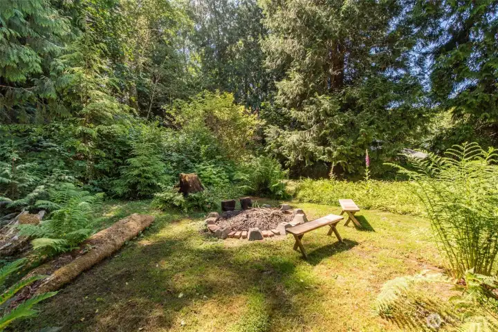 Outdoor fire area