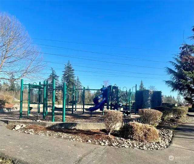 Closest neighborhood playground/park.