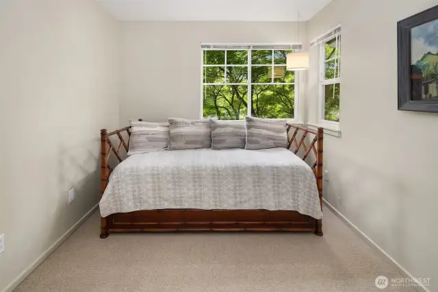 1 of 2 additional upstairs bedrooms