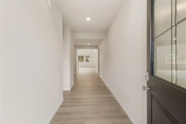 Photo rendering is representational. Actual home is under construction and finishes, elevation, and paint colors may vary. See site agent for details.