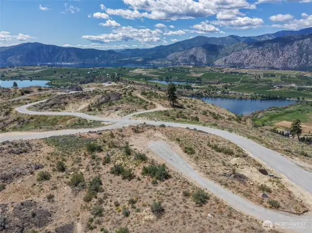 360 Degree Views of Lake Chelan, Dry Lake, Wapito Lake and Roses Lake