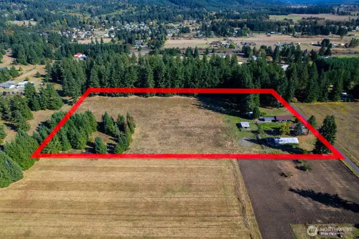 Aerial view of property