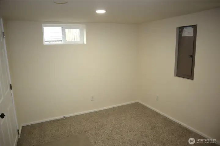 bonus room-Basement