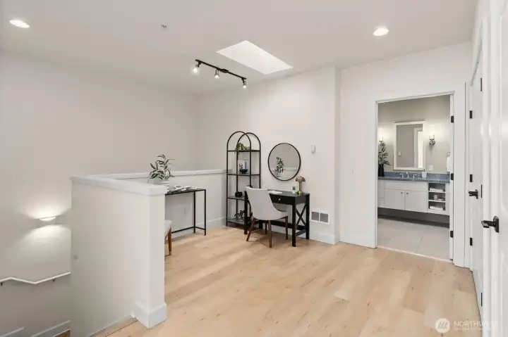 Upper level bonus/office area.