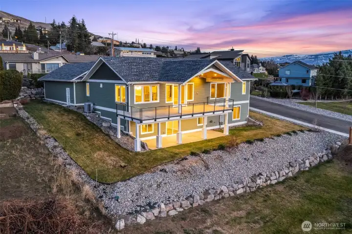 327 23rd St   East Wenatchee