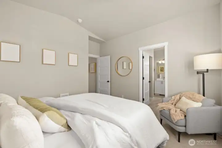 Photographs are for illustrative purposes only. Features, finishes, interior/exterior colors, landscaping and floorplan shown may vary from actual homes built