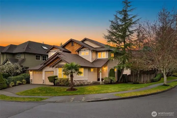 Webster’s Pond in Mill Creek is a small, peaceful neighborhood centered around a community park and surrounded by residential homes and walking paths. This former model home is on the corner of 36th Ave SE and 146th Street SE.