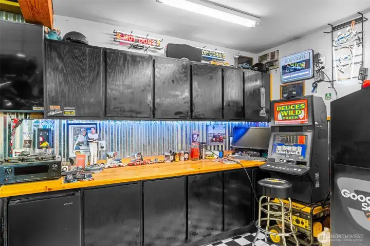 Shop storage