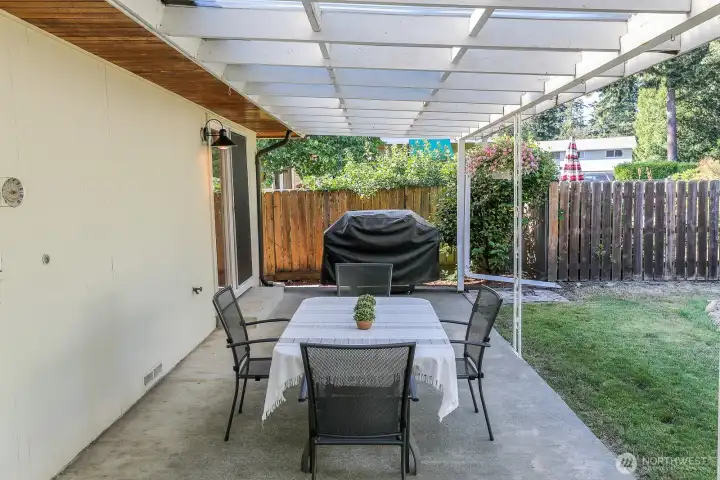 covered back patio