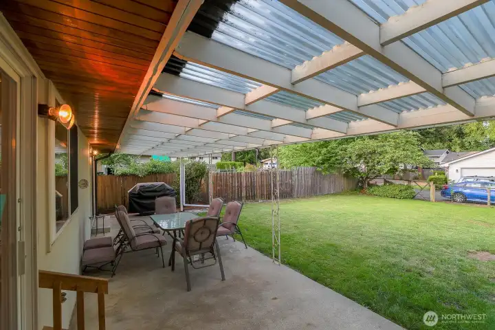 fully covered patio for year round activities